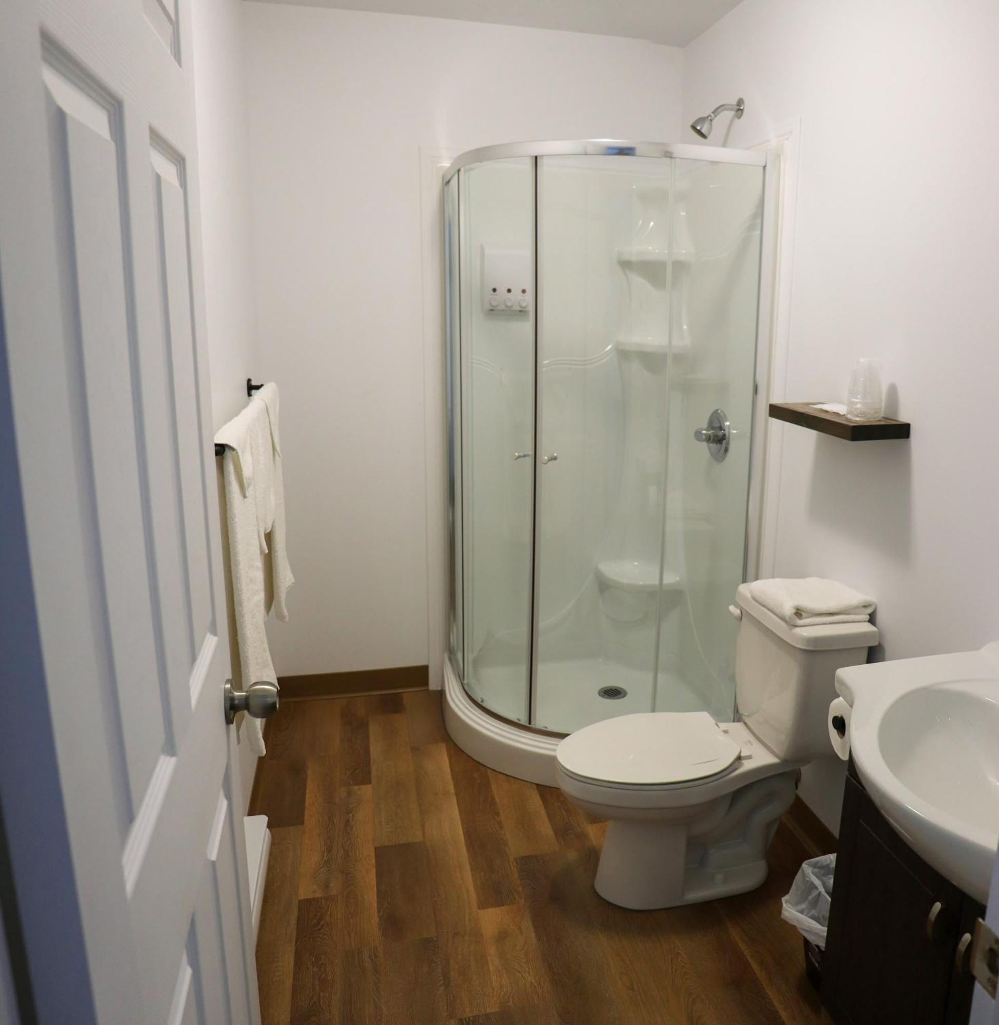 Saint-Adelme Motel M מראה חיצוני תמונה